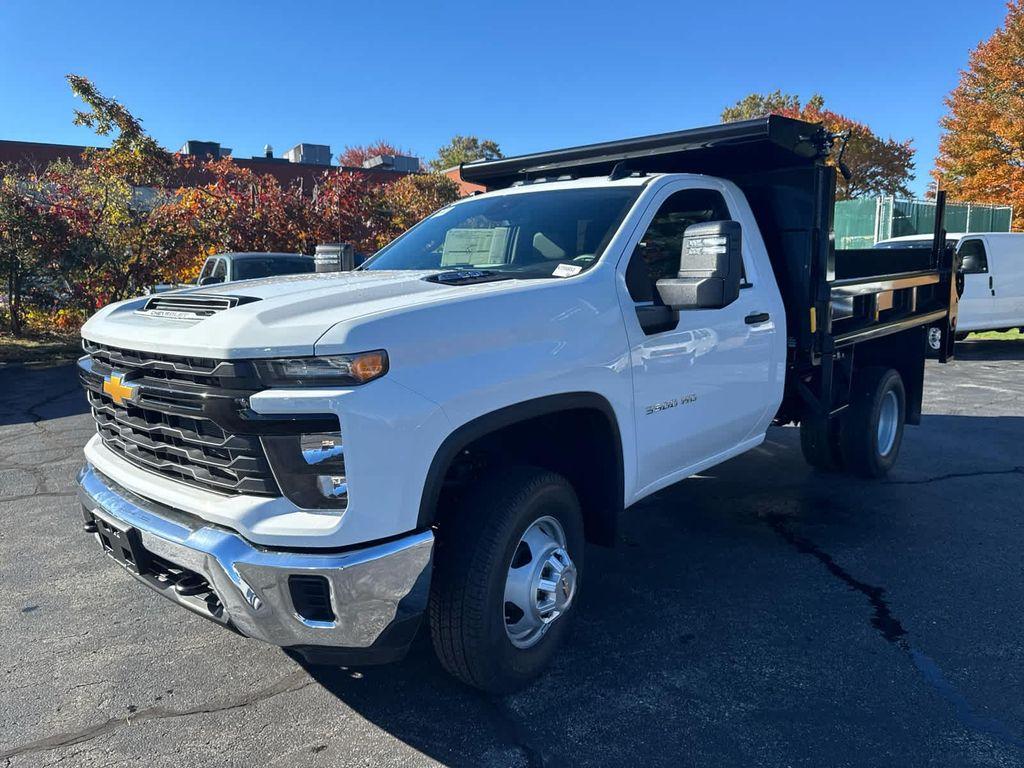 new 2025 Chevrolet Silverado 3500 car, priced at $49,995
