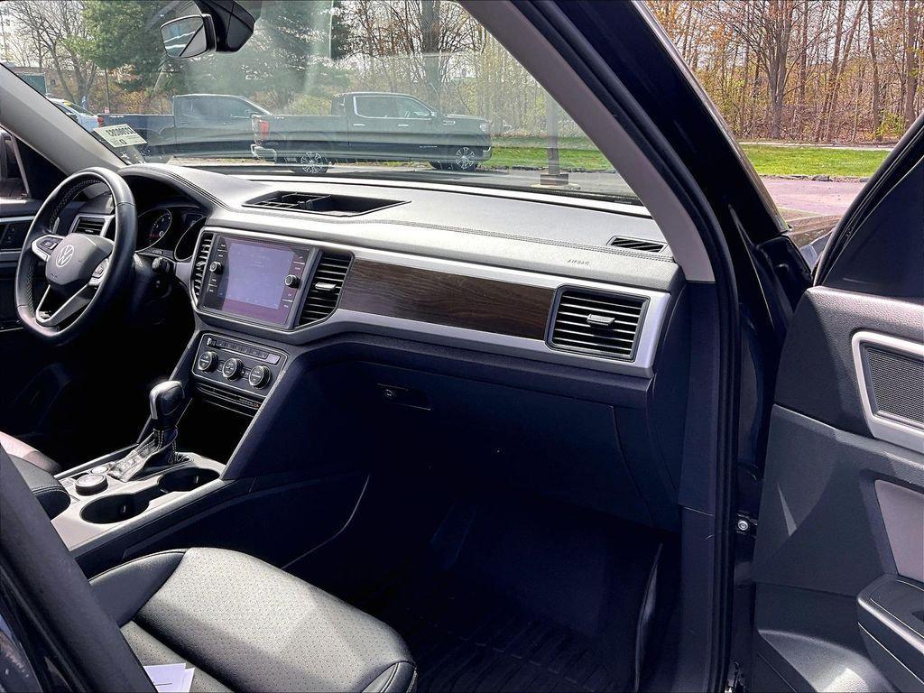 used 2021 Volkswagen Atlas car, priced at $19,409