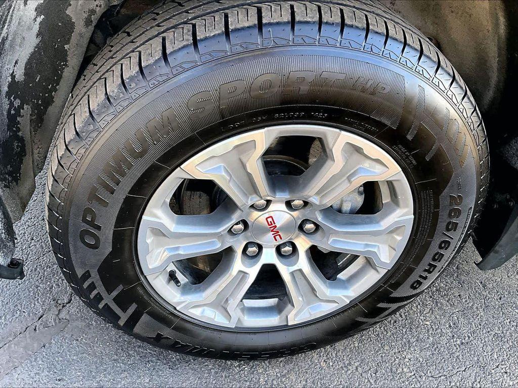 used 2024 GMC Sierra 1500 car, priced at $39,850