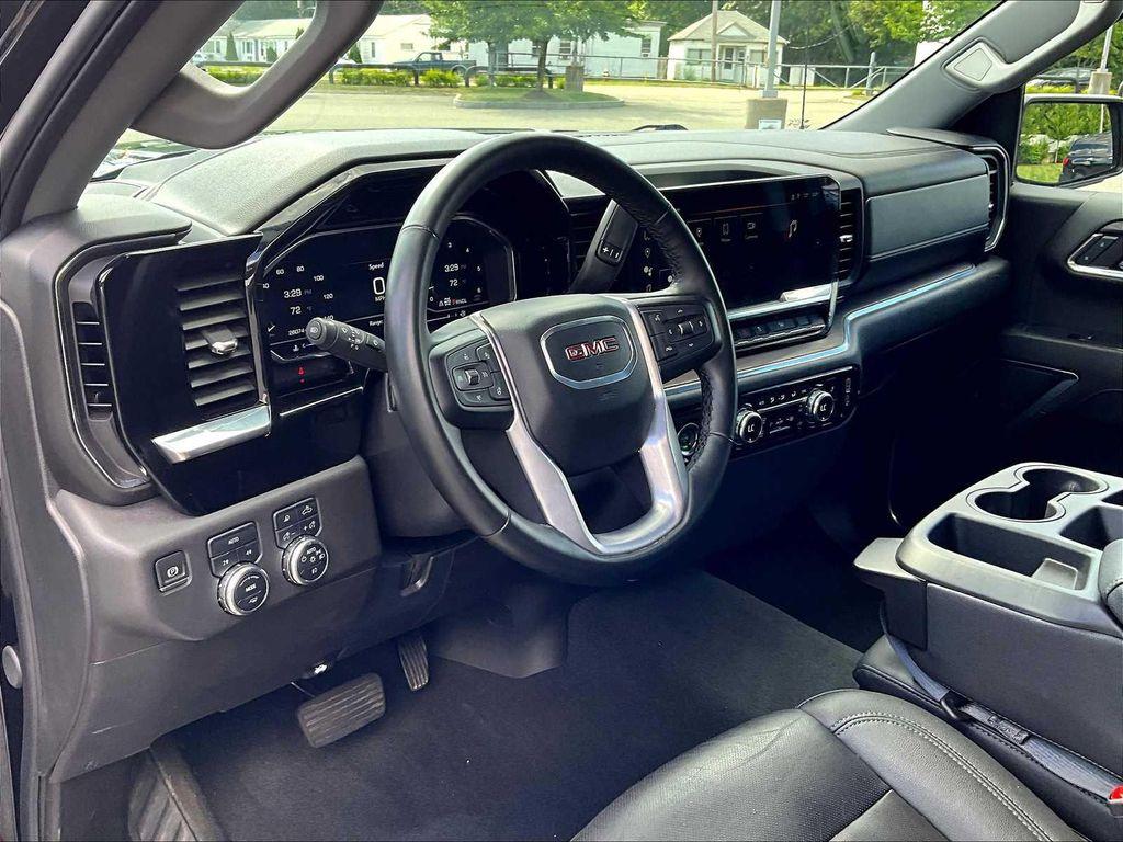 used 2024 GMC Sierra 1500 car, priced at $41,997