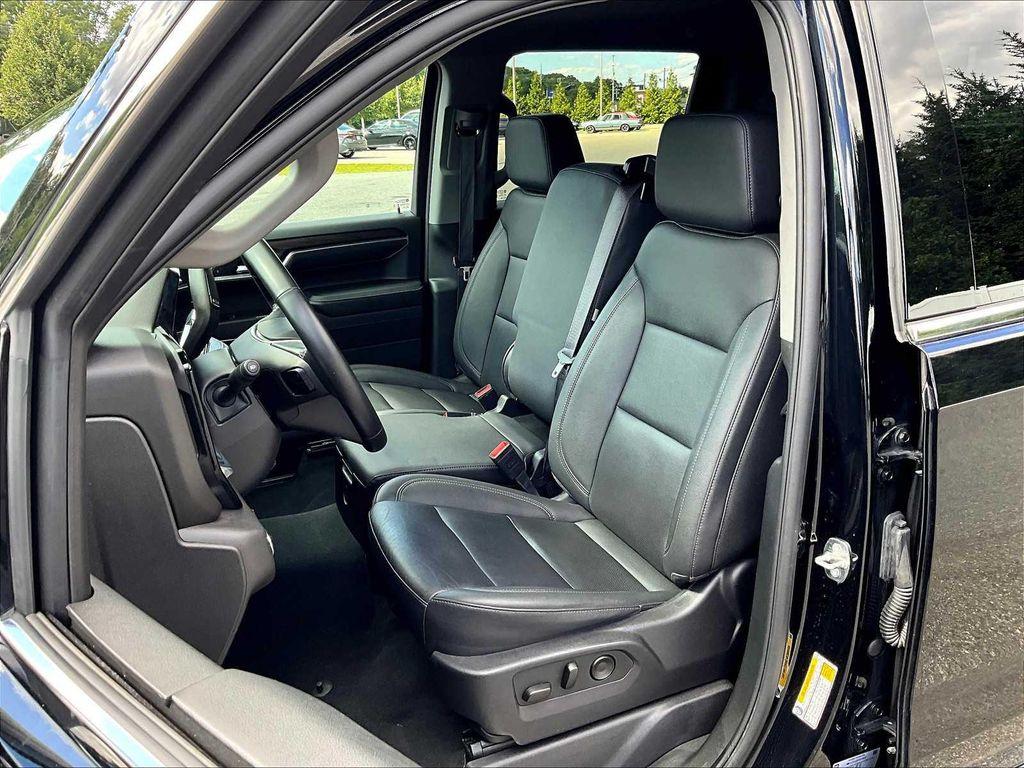 used 2024 GMC Sierra 1500 car, priced at $41,997