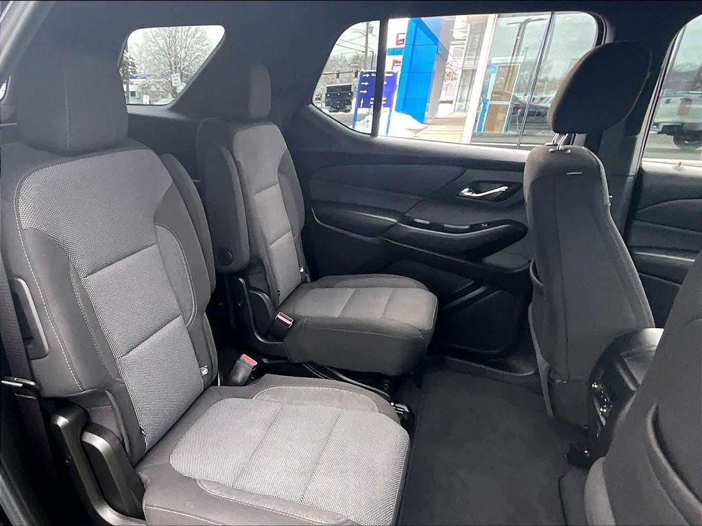 used 2023 Chevrolet Traverse car, priced at $29,724