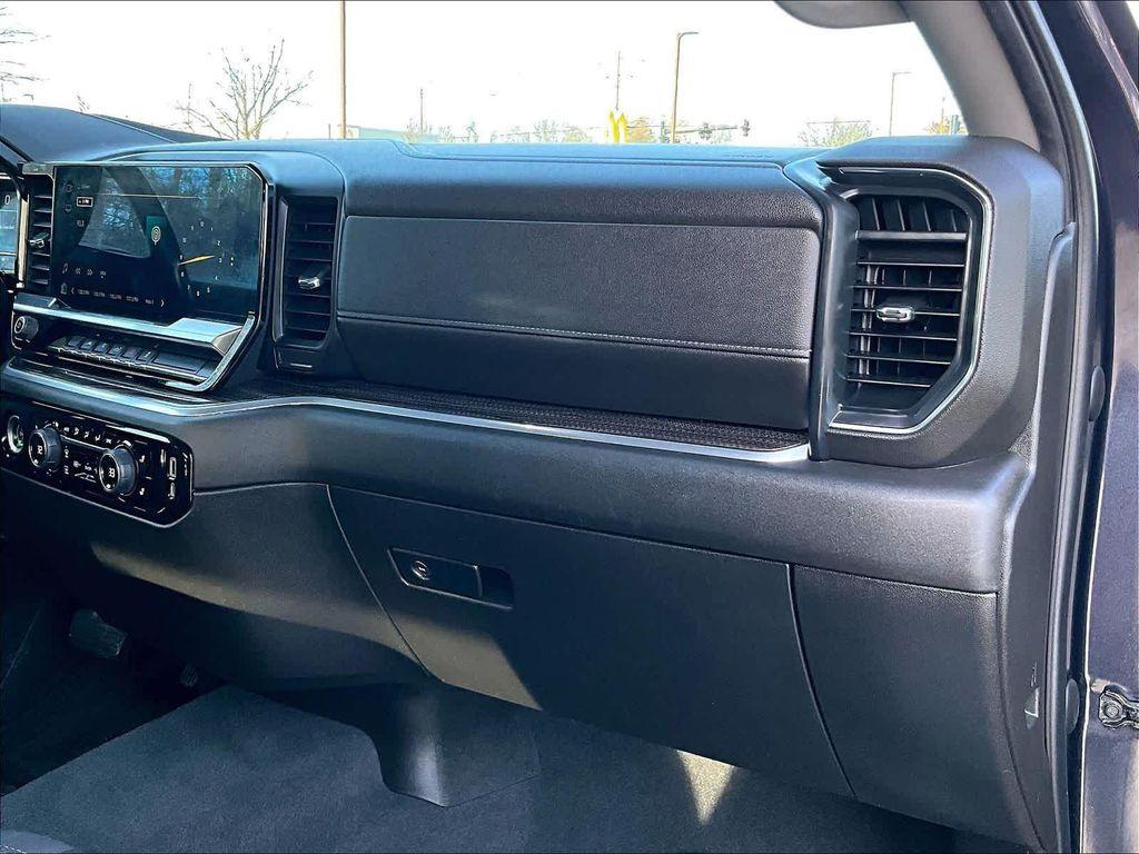 used 2022 Chevrolet Silverado 1500 car, priced at $33,440