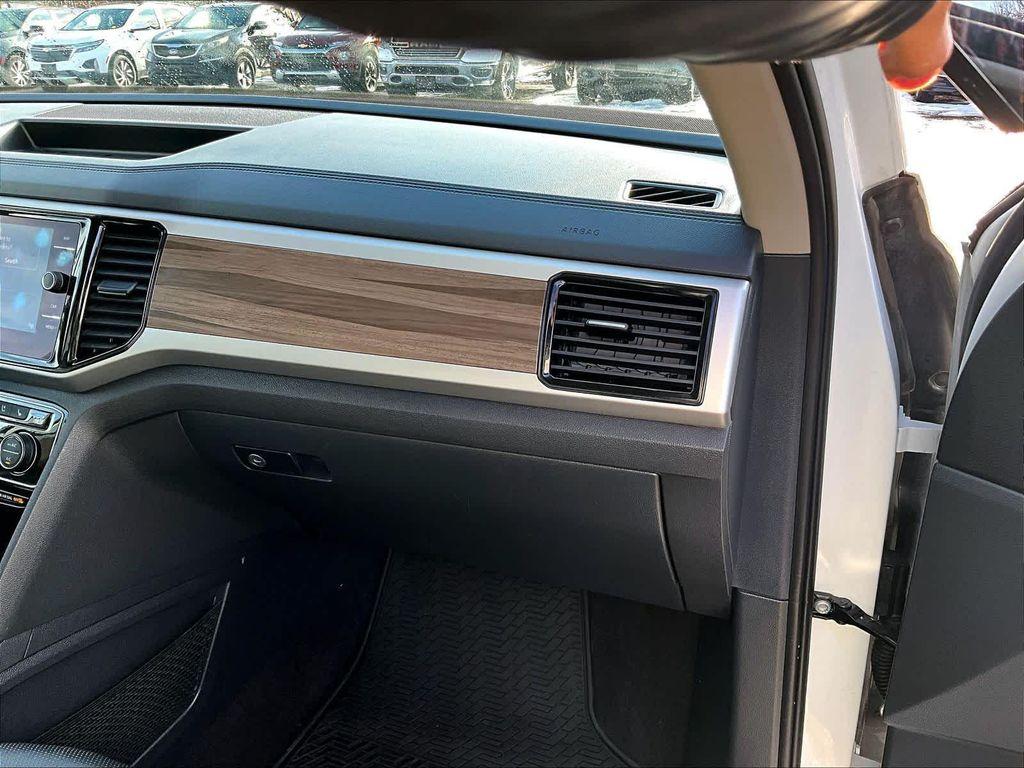 used 2021 Volkswagen Atlas car, priced at $24,800