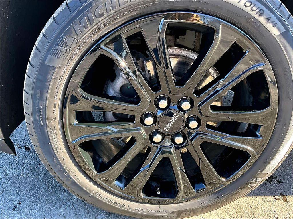 used 2023 GMC Acadia car, priced at $32,740