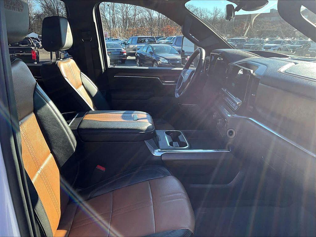 used 2024 Chevrolet Silverado 2500 car, priced at $64,997