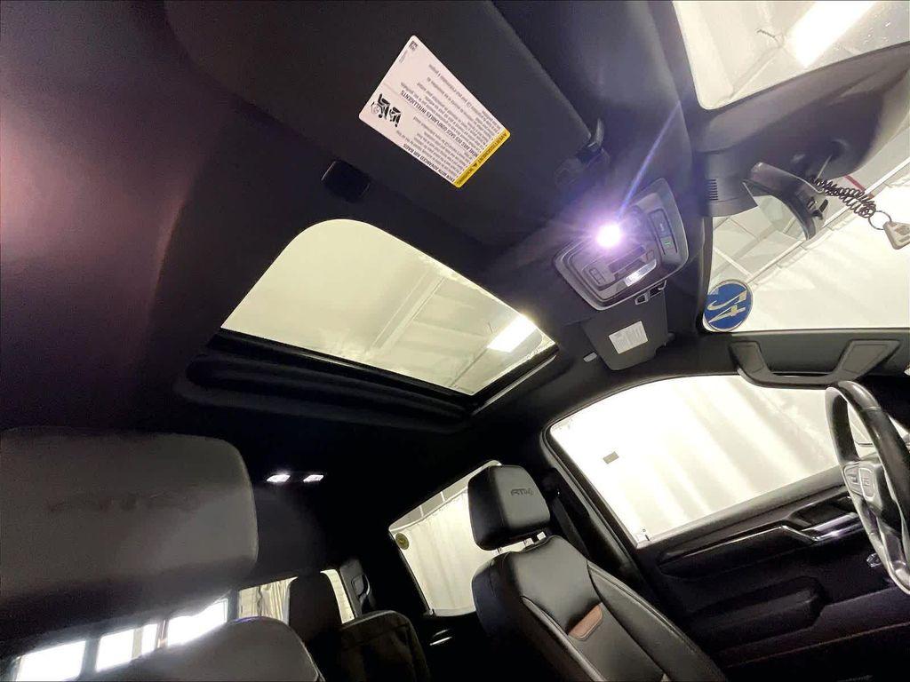 used 2024 GMC Sierra 1500 car, priced at $49,990