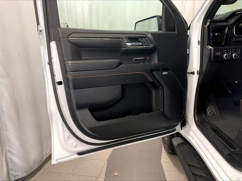 used 2024 GMC Sierra 1500 car, priced at $49,990