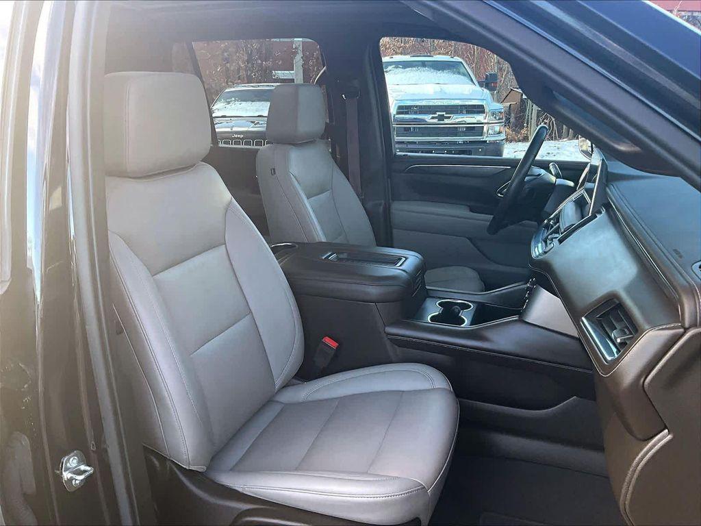 used 2022 Chevrolet Tahoe car, priced at $47,398