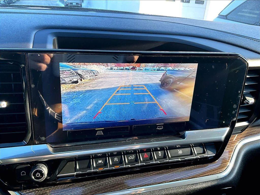 used 2024 Chevrolet Silverado 1500 car, priced at $45,290