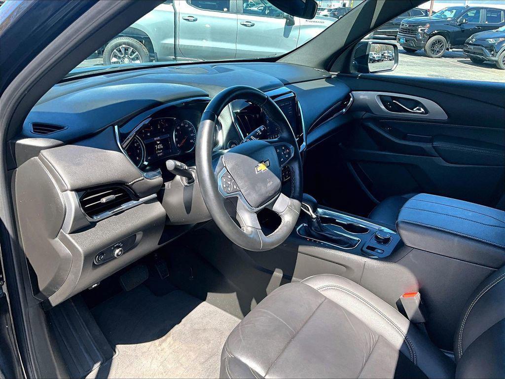 used 2023 Chevrolet Traverse car, priced at $33,519