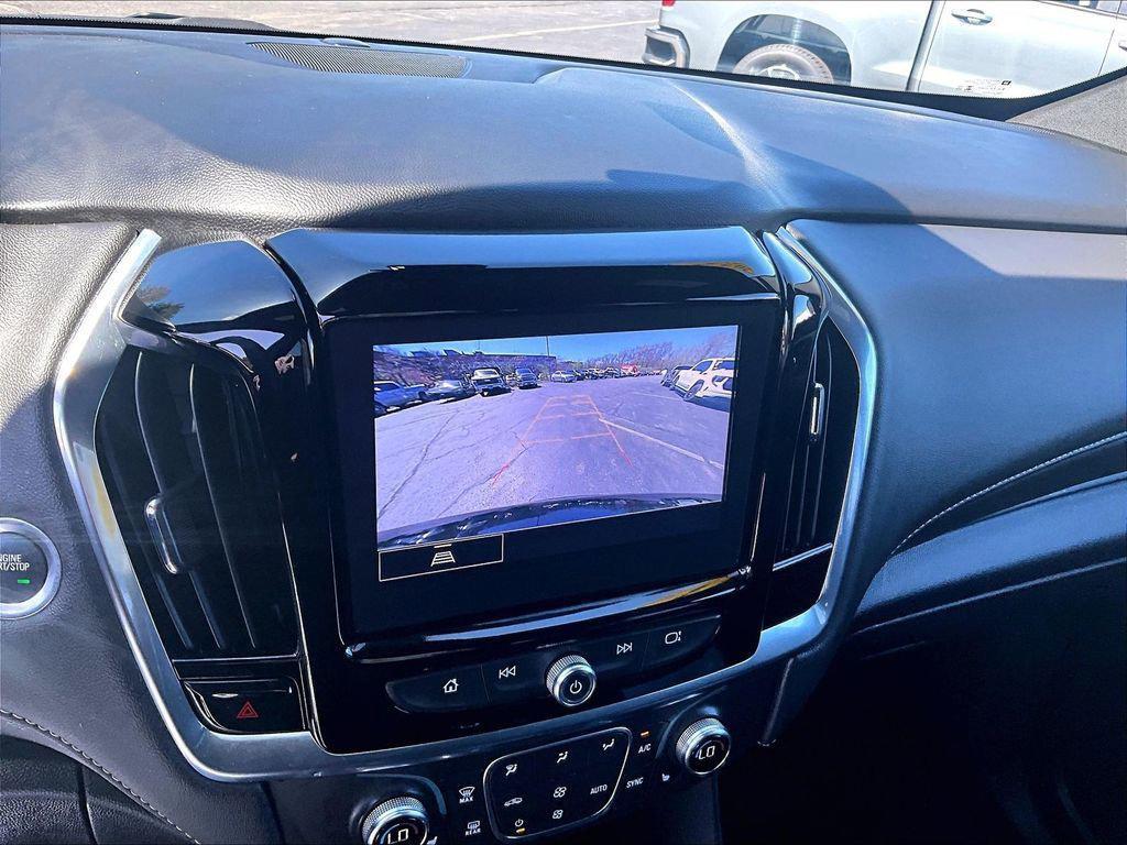 used 2023 Chevrolet Traverse car, priced at $33,519