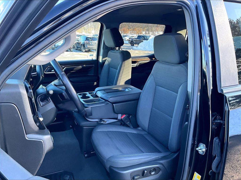 used 2022 Chevrolet Silverado 1500 car, priced at $31,990