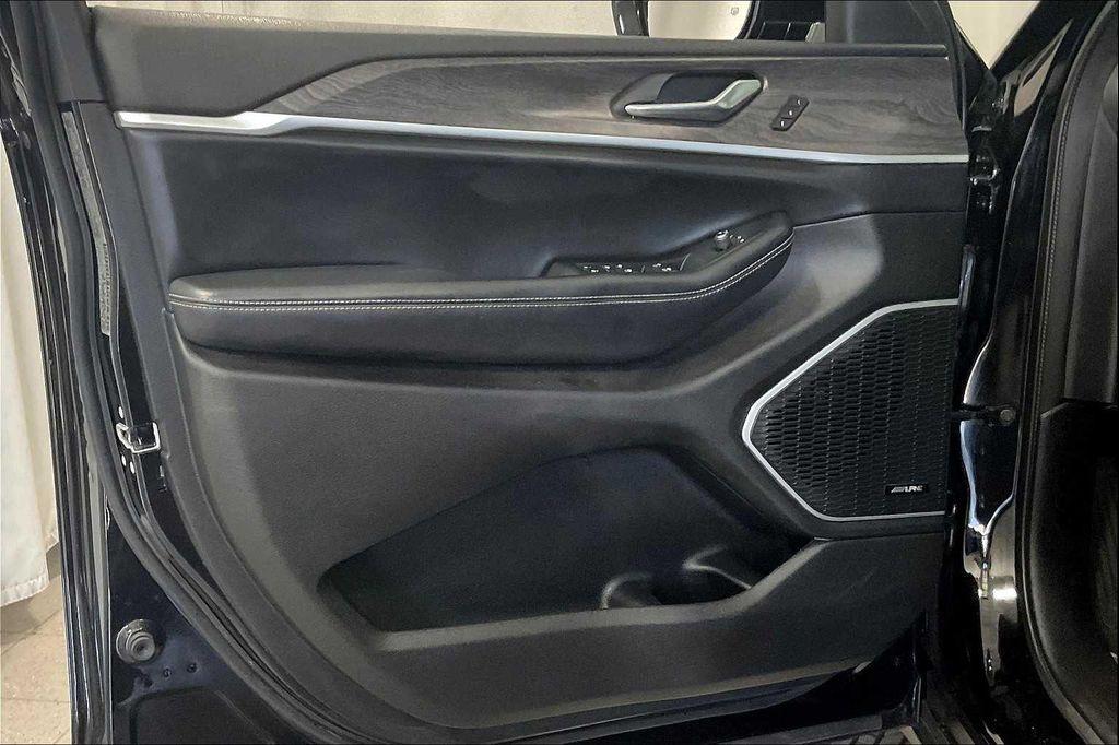 used 2021 Jeep Grand Cherokee L car, priced at $26,300