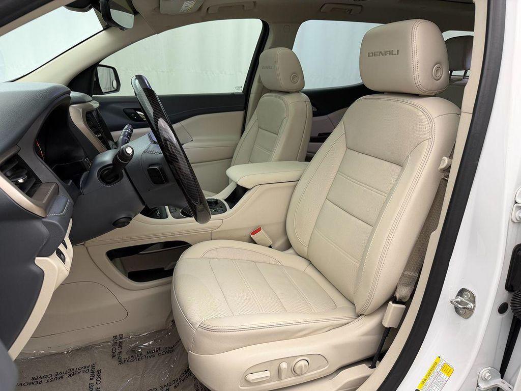 used 2020 GMC Acadia car, priced at $23,999