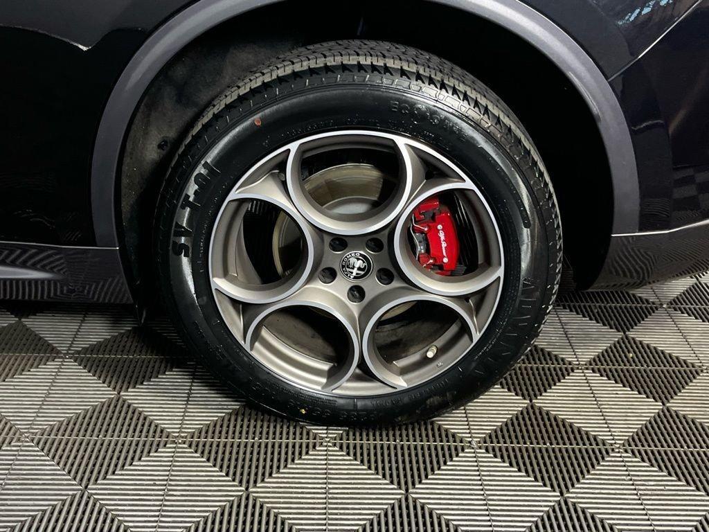 used 2022 Alfa Romeo Stelvio car, priced at $21,073