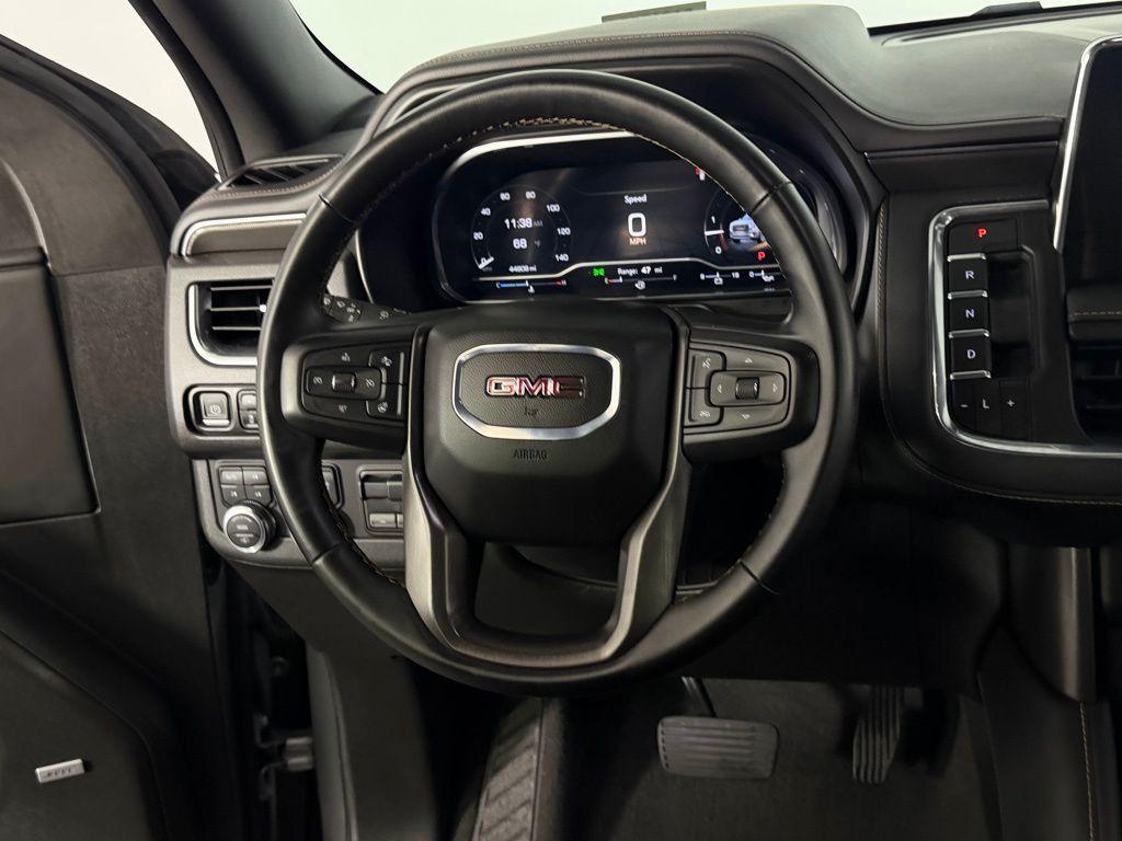 used 2024 GMC Yukon car, priced at $64,773