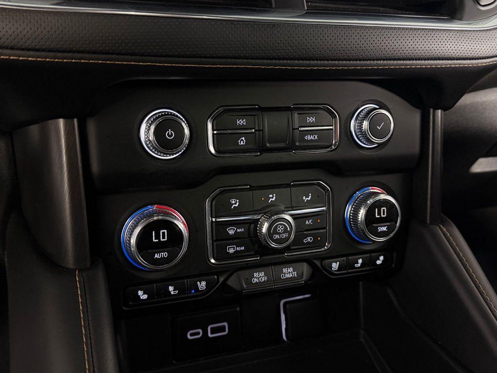 used 2024 GMC Yukon car, priced at $64,773