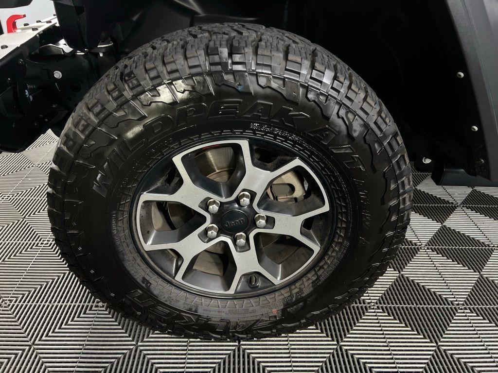 used 2021 Jeep Wrangler Unlimited car, priced at $30,973