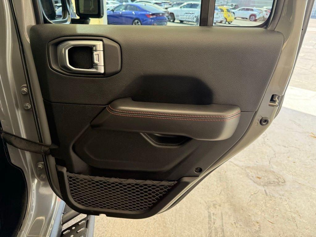 used 2021 Jeep Wrangler Unlimited car, priced at $33,872