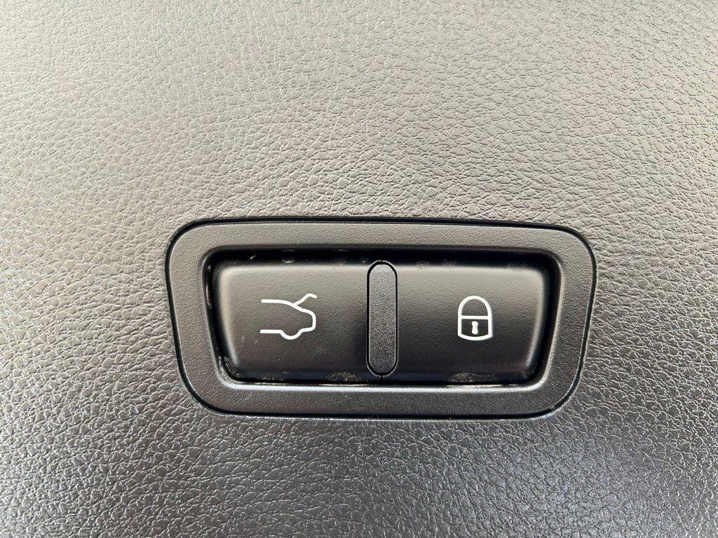 new 2024 Alfa Romeo Tonale car, priced at $32,145