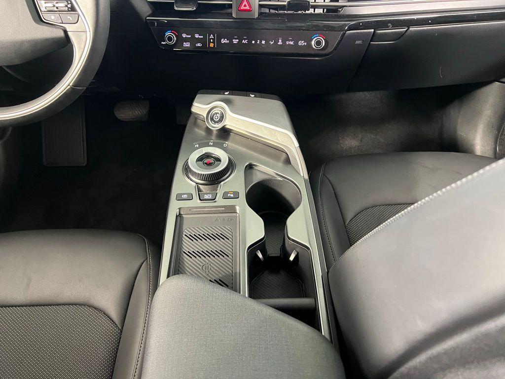 used 2024 Kia EV6 car, priced at $22,875