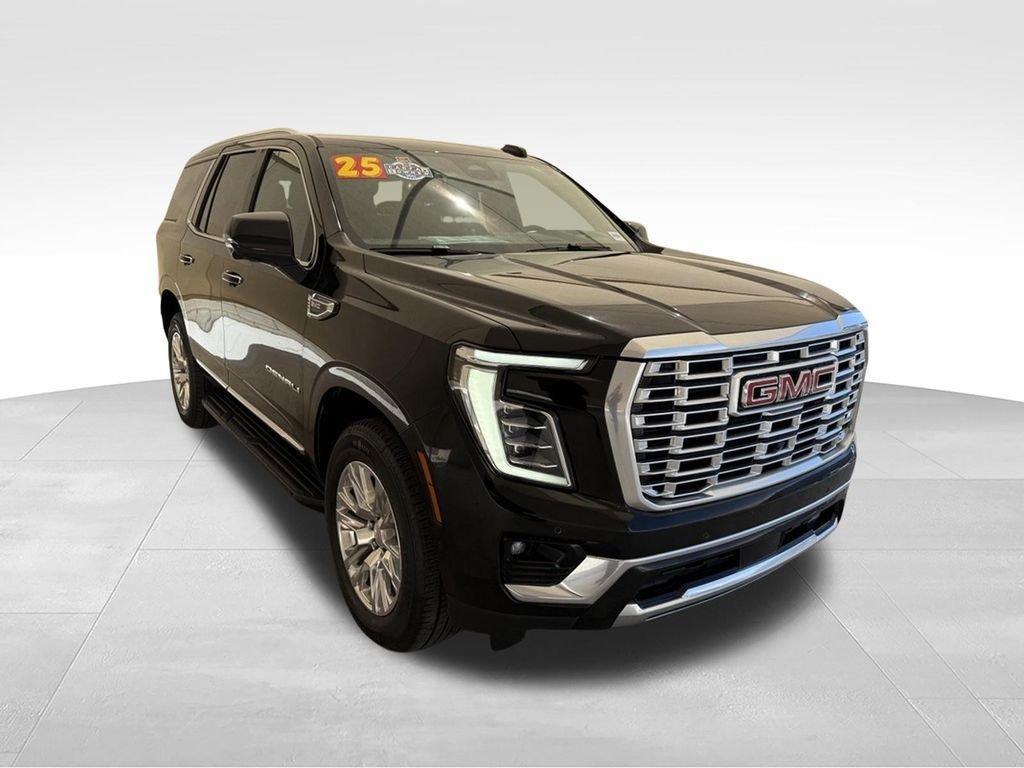 used 2025 GMC Yukon car, priced at $66,072
