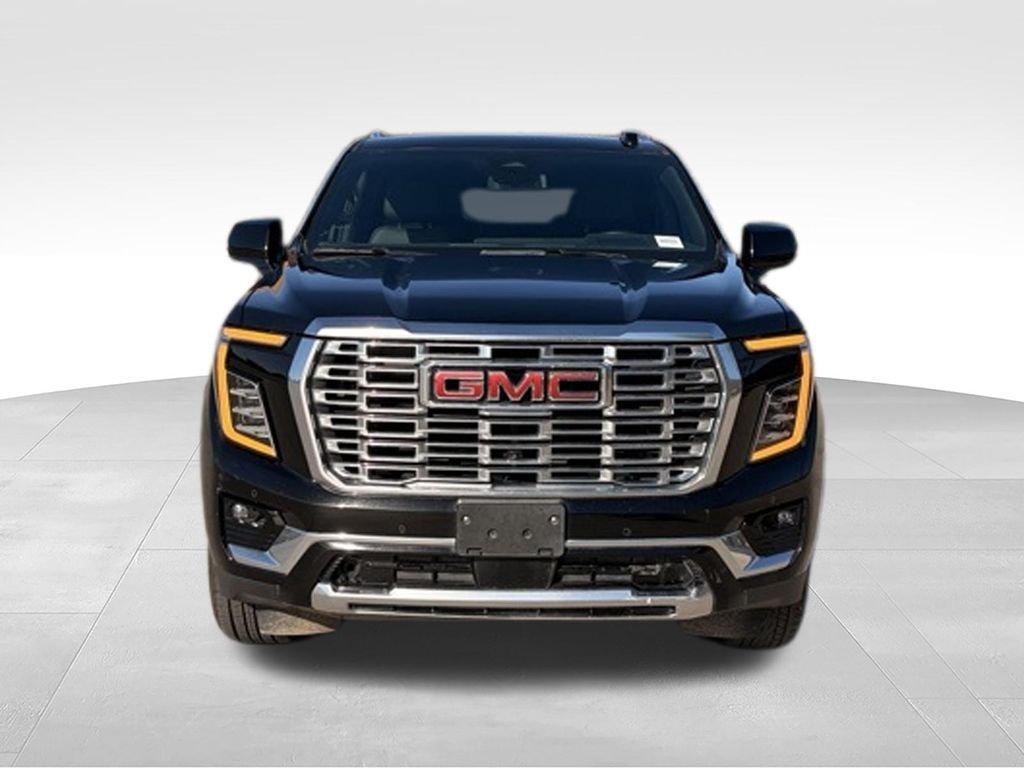 used 2025 GMC Yukon car, priced at $67,072