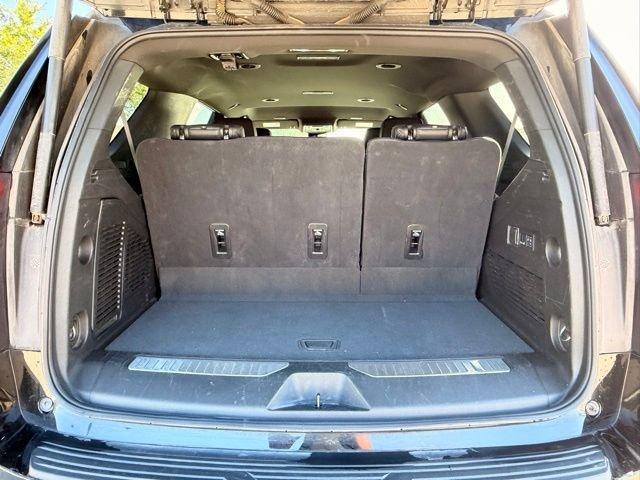 used 2025 GMC Yukon car, priced at $67,072