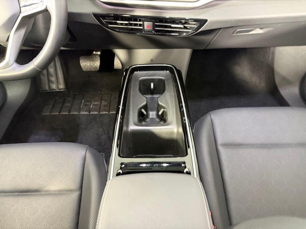 used 2024 Volkswagen ID.4 car, priced at $18,975