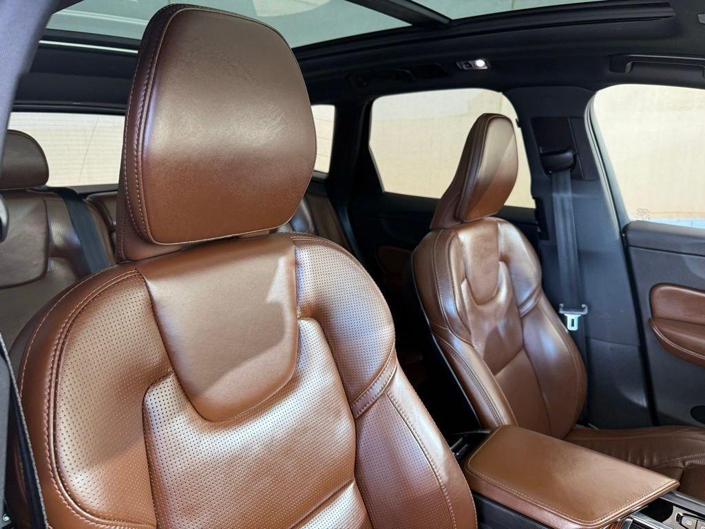 used 2021 Volvo XC60 car, priced at $24,673