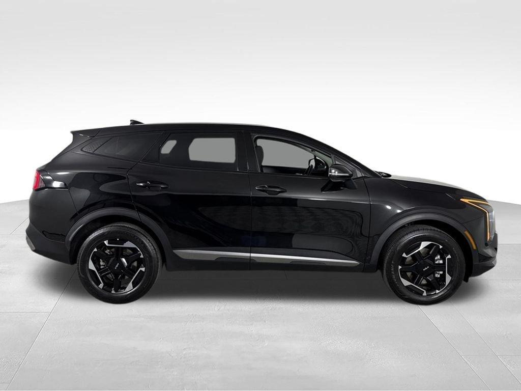 used 2026 Kia Sportage Hybrid car, priced at $28,772