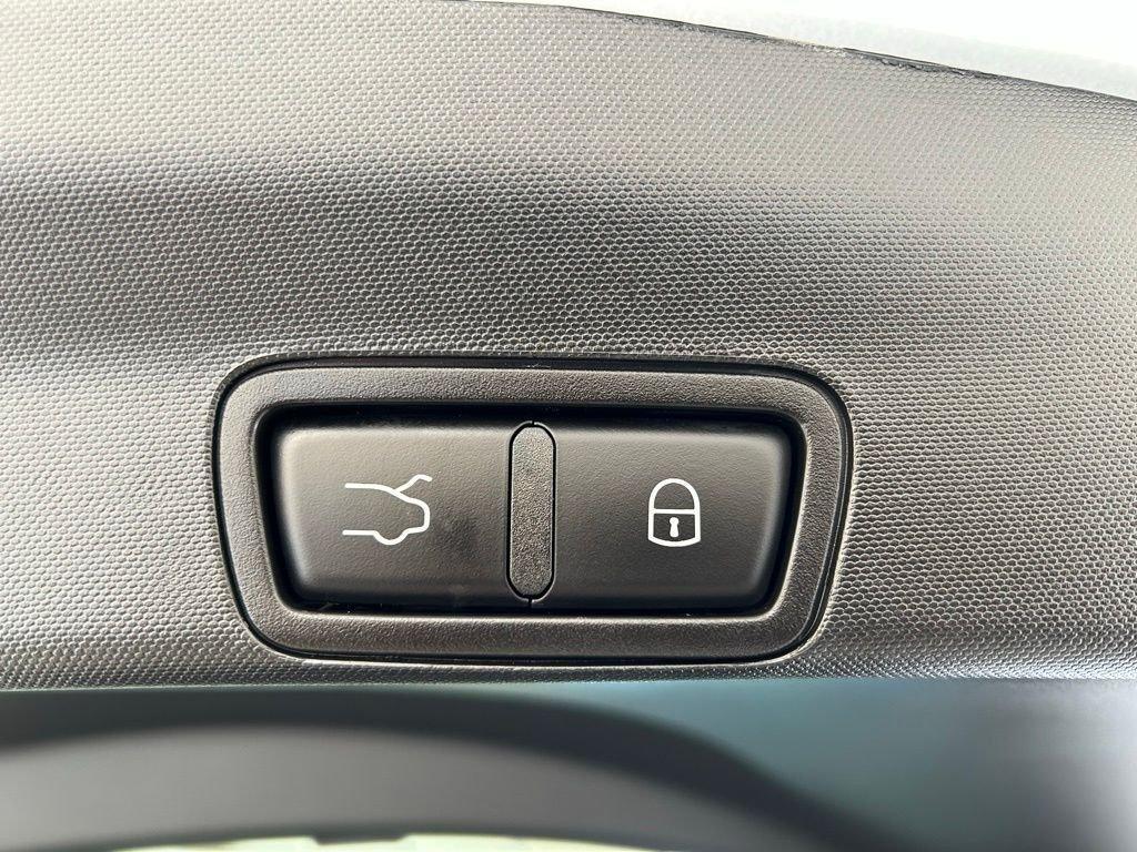 new 2025 Alfa Romeo Stelvio car, priced at $48,846