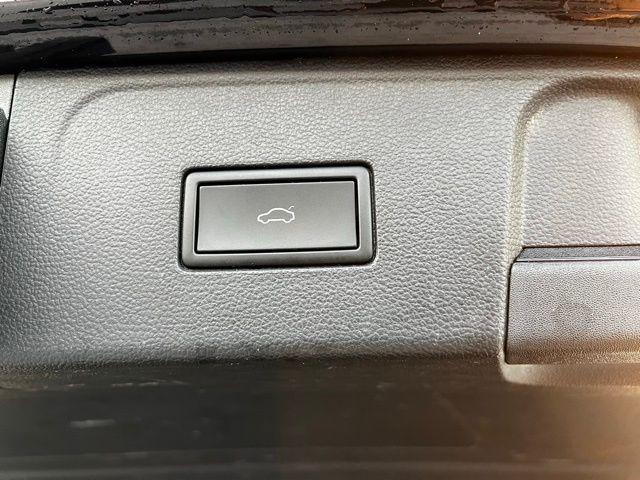 used 2025 Volkswagen Atlas car, priced at $29,473