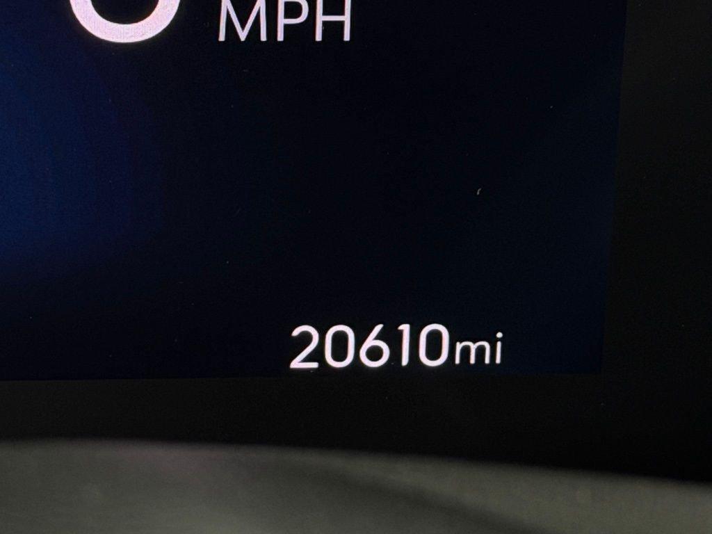 used 2025 Buick Encore GX car, priced at $18,373