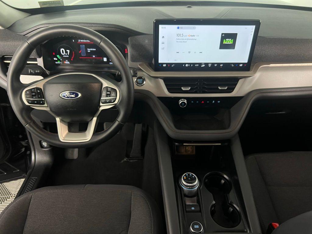 used 2025 Ford Explorer car, priced at $33,673