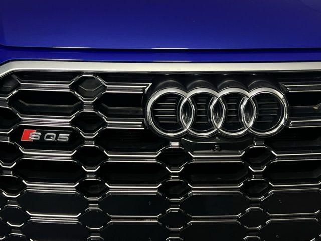 used 2022 Audi SQ5 car, priced at $33,975