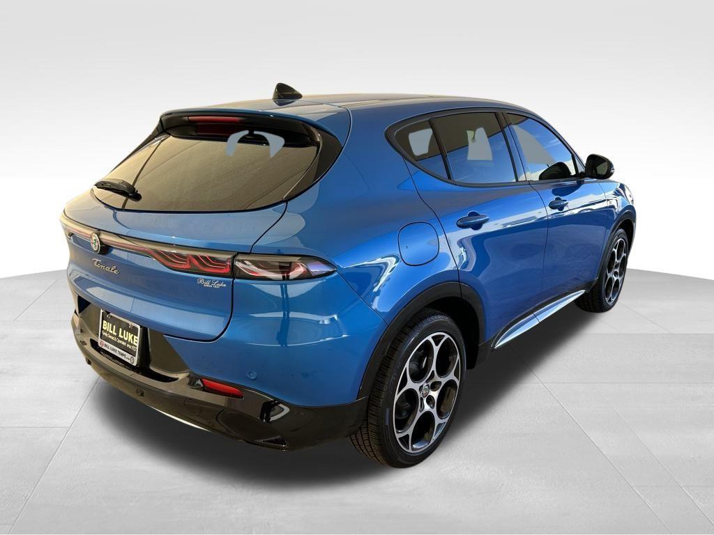 new 2024 Alfa Romeo Tonale car, priced at $28,785