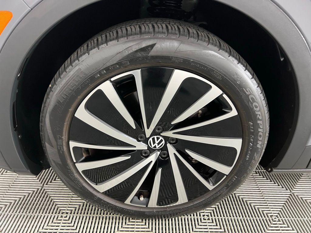 used 2023 Volkswagen ID.4 car, priced at $21,975