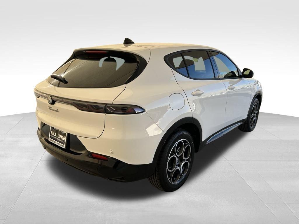 new 2025 Alfa Romeo Tonale car, priced at $33,886