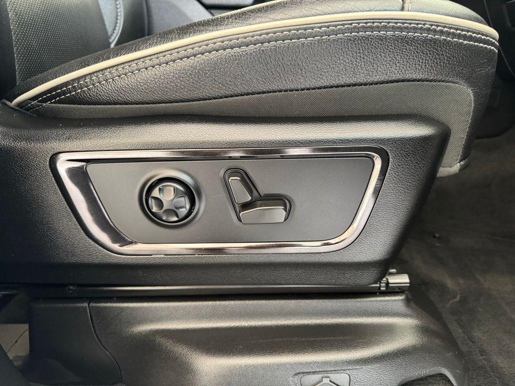 used 2022 Ram 1500 car, priced at $37,873