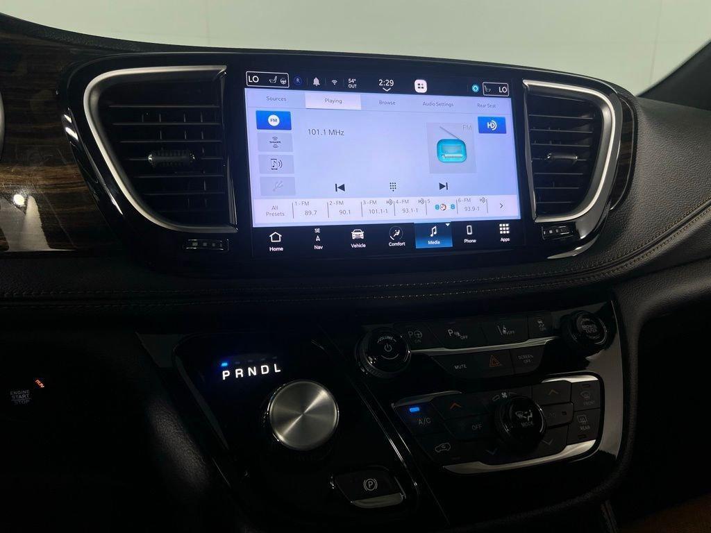 used 2023 Chrysler Pacifica Hybrid car, priced at $33,275