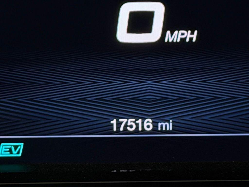 used 2024 Alfa Romeo Tonale car, priced at $23,273