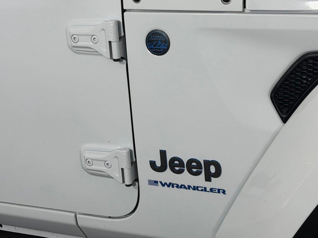 used 2025 Jeep Wrangler 4xe car, priced at $32,372