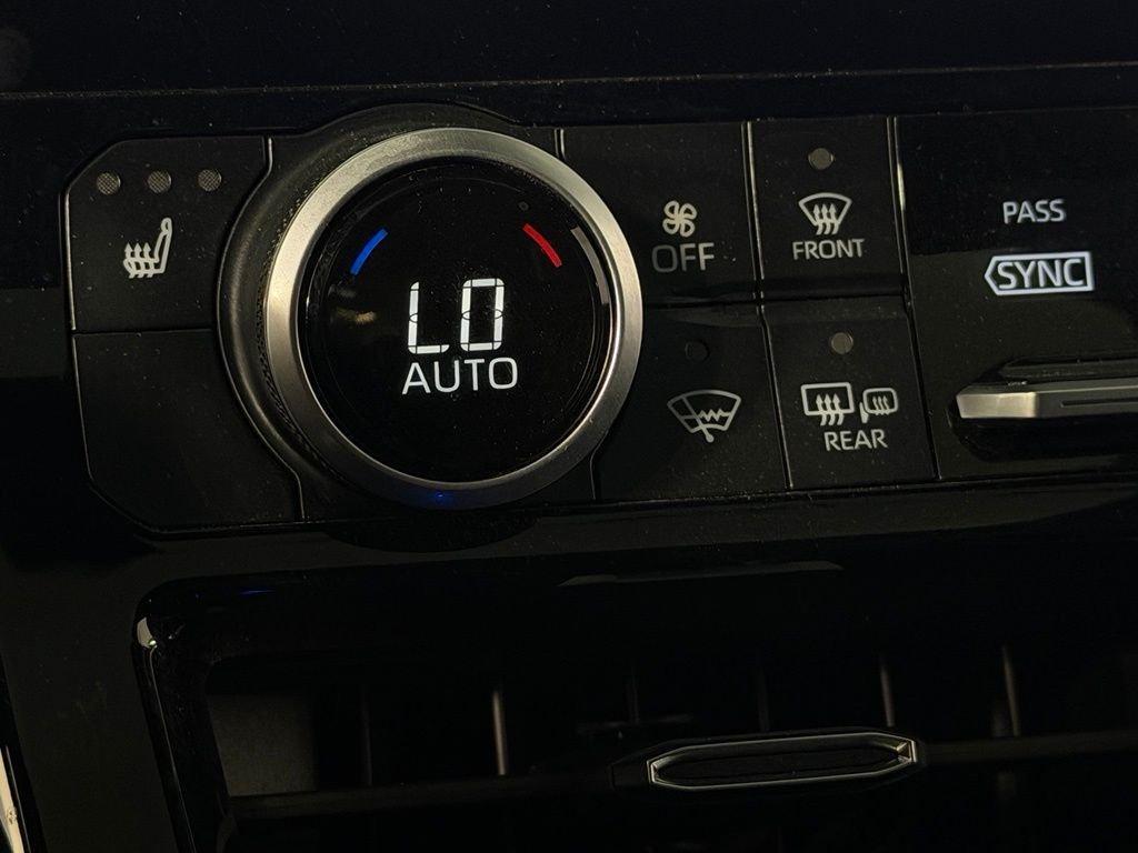 used 2025 Toyota Highlander car, priced at $45,772