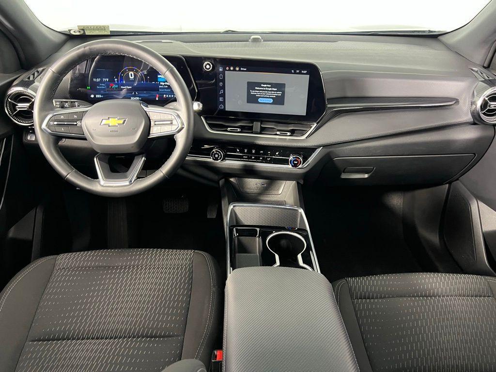 used 2025 Chevrolet Equinox car, priced at $21,273