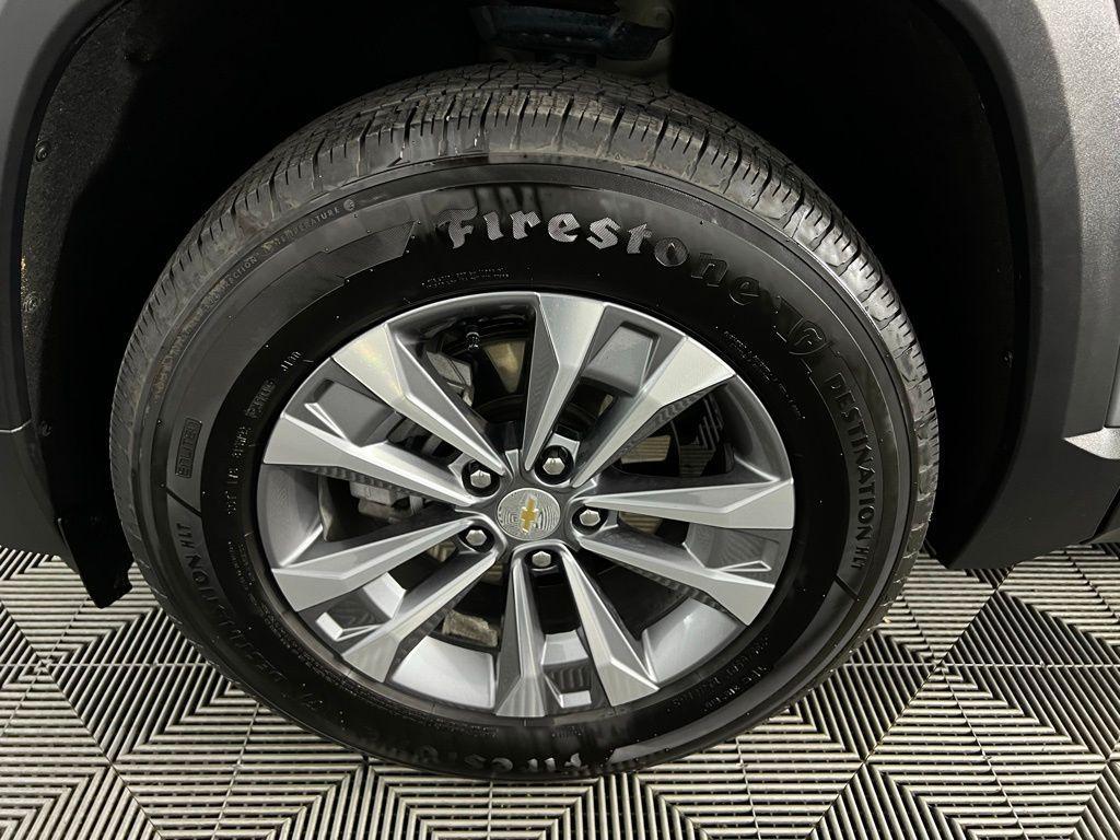 used 2025 Chevrolet Equinox car, priced at $21,273