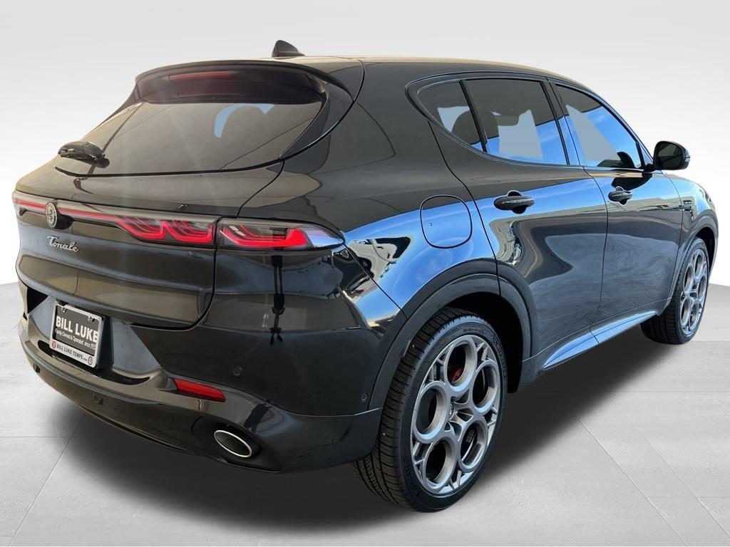 new 2024 Alfa Romeo Tonale car, priced at $28,973