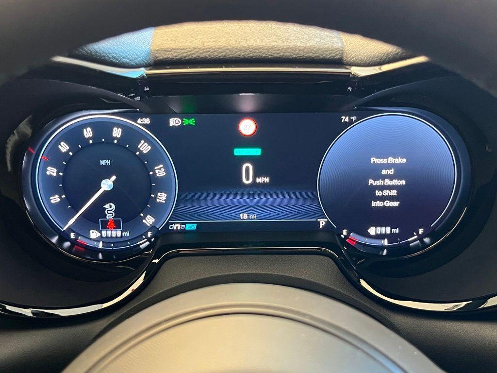 new 2024 Alfa Romeo Tonale car, priced at $32,140