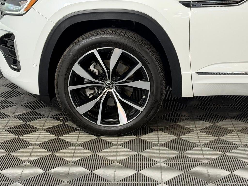 used 2024 Volkswagen Atlas Cross Sport car, priced at $35,075
